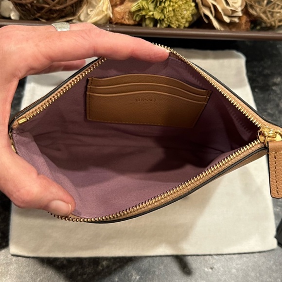 New! Authenticated Versace La Medusa Wristlet Zip Pouch Caramel Leather With COA - Picture 11 of 14